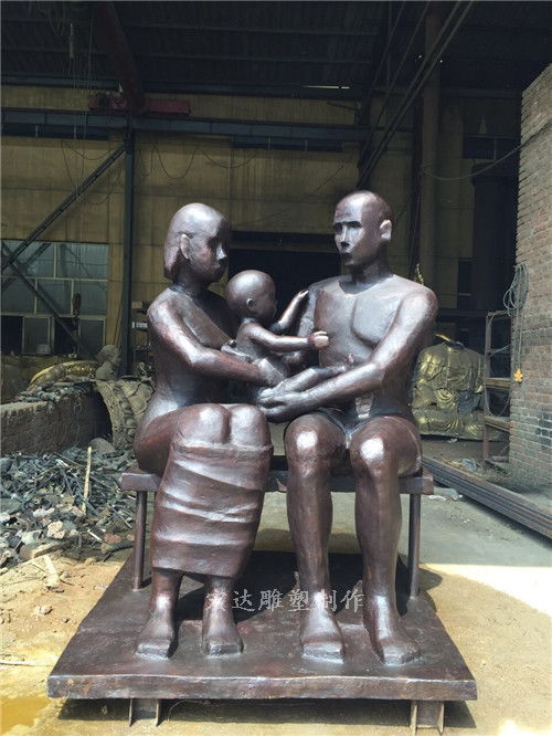 小品銅雕塑與人物擺件 城市公共空間的藝術(shù)點綴