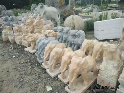 山東石雕廠家專業定制 大門口擺放石雕大象與小象的藝術與實用